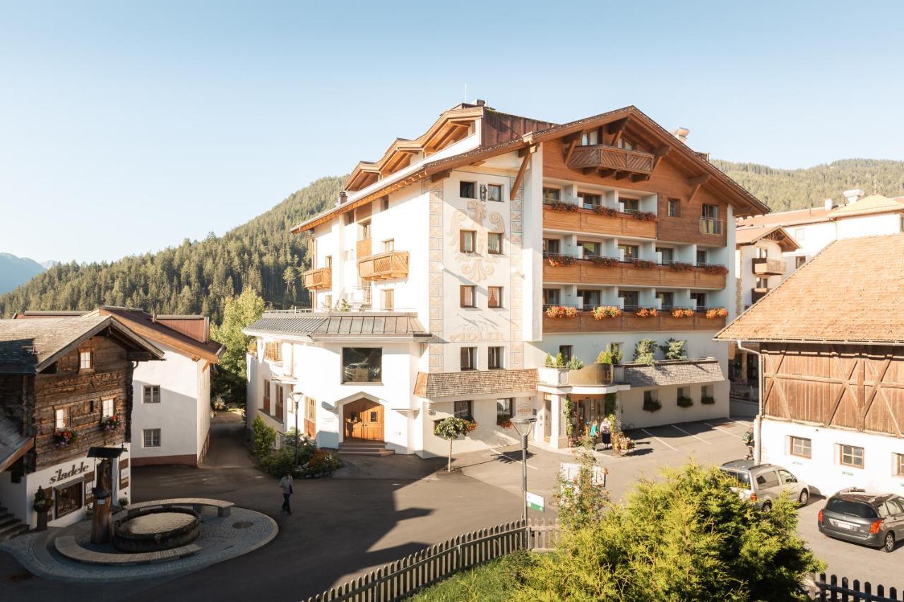 Familienhotel Adler ザーファウス エクステリア 写真